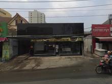 Hình ảnh Quốc Hương, __ 11 x 16 - nơi kinh doanh nhộn nhịp