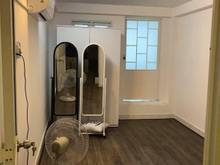 Hình ảnh Nhà 3 tầng, 32.5m2, giá nhỉnh 6 tỷ, đường Nguyễn Tiểu La, Quận 10