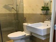 Hình ảnh Cho thuê nhà MT có sân vườn rộng,thiết kế cổ điển Điện Biên Phủ Quận 3