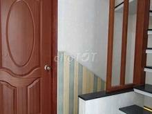 Hình ảnh nguyên căn 3 lầu 5 phòng, MỚI 100%, hxt. Lê Văn Qưới, ngay Bốn Xã