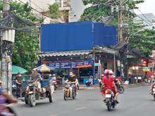Hình ảnh 2 Mặt Tiền Quận 6 Đường Hậu Giang. DT 8 X 37. Nhà Cấp 4. Trống suốt