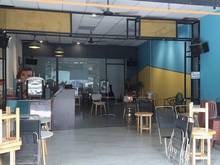 Hình ảnh Sang quán cafe tâm huyết siêu đẹp 6x20 ngay ngã ba Liên Phường Q9.