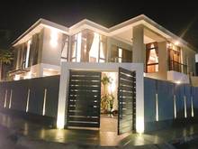Hình ảnh Bán nhà hẻm xe hơi đường Lê Văn Sỹ, Phường 13, Quận 3.