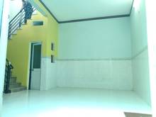 Hình ảnh Nhà DT 4 x 7m trệt 1 lầu cách mặt tiền 30m. Giá "sốc"  CHỈ 900 trịu.