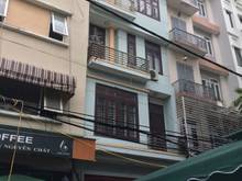 Hình ảnh Cho thuê nhà hoàng quốc việt 75m x 5T thang máy. giá 28 triệu/tháng