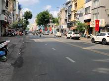 Hình ảnh Cần bán nhà mặt tiền đường ĐỒNG NAI Quận 10
