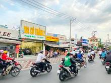 Hình ảnh Nhà mặt tiền 3 lầu Huỳnh Tấn Phát, Q7