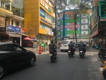 Hình ảnh Bán gấp nhà mặt tiền, Đường Phạm Văn Bạch, Phường 15, Q.Tân Bình