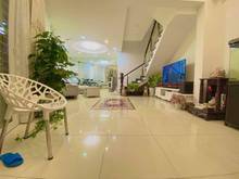 Hình ảnh Bán Gấp Nhà Q.TB Âu Cơ HXT MT Kinh doanh Sầm uất DT 100m2 Chỉ 8 tỷ 8