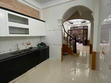 Hình ảnh Bán gấp nhà Kim Giang, lô góc, 41m4t, 3.35 tỷ
