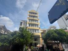 Hình ảnh Bán tòa nhà Bạch Đằng quận Tân Bình (7.9x23.5m) nở hậu , hầm 9 tầng .