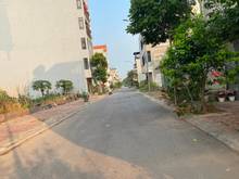 Hình ảnh Bán đất đấu giá Việt Hưng, khổ đất đẹp, không lỗi Mb6688 đang hoakt động,đường 13m