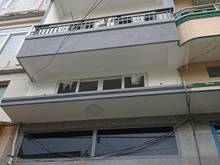 Hình ảnh HXH Lạc Long Quân, P.5, Q.11, dt:4×8, ba lầu thang máy, giá 5.5 tỉ.