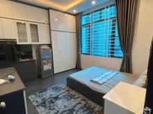 Hình ảnh Hiếm có, nhà đẹp Nguyễn Sơn, 45m2, 5 tầng, ô tô vào nhà, chỉ 5.98 tỷ.