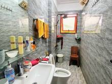 Hình ảnh Bán gấp nhà cầu giấy-dt37m2, 5 tầng, mt5.1m giá 5.09 tỷ