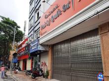 Hình ảnh Cho thuê nhà 1 tầng mặt phố Lạc Long Quân, Tây Hồ, Hà Nội 500m2