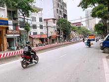 Hình ảnh Mặt phố Lạc Long Quân Tòa nhà văn phòng 7 tầng thang máy MT 11m.