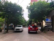 Hình ảnh Bán đất đất biệt thự Việt Hưng xây dựng 4 tầng với nội thất cao cấp,