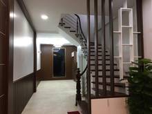 Hình ảnh Bán nhà Đội Cấn - Ba Đình 43m2 5 tầng, nhà xây mới, giá cả hợp lý.