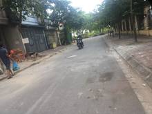 Hình ảnh Chị gái cần vốn làm ăn muốn bán gấp mảnh đất nằm trong khu đấu giá