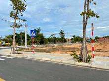Hình ảnh Bán gấp lô đất Epic Town đang Trang MB66.COM Chính Thức - MB 66 Uy Tín để gom tiền gửi cho con đi du học