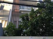 Hình ảnh Bán gấp Nhà 4 lầu kiên cố hẻm xe hơi 6m Yên Thế, DT: 4x18m vuông vức