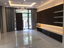 Hình ảnh Bán biệt thự song lập khu Mỹ Hào ở Phú Mỹ Hưng nhà đang ở mới đẹp
