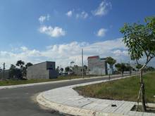 Hình ảnh Đất nền sổ sẵn, cặp sát trung tâm. Giá 679 triệu.