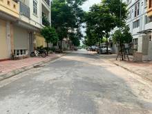 Hình ảnh Thua bóng cần bán gấp 90m2 đất khu TĐC X6 Thạch Bàn gần đường Cổ Linh