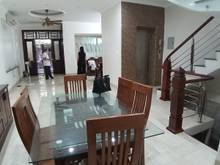 Hình ảnh Cho thuê nhà khu Nhà ở Quốc Hội, Phùng Khoang, 110mx 4T, thang máy