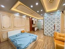 Hình ảnh Bán nhà Pháo Đài Láng 42m2x7 tầng, vị trí TT, an sinh đỉnh, KD tấp nập
