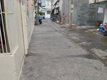 Hình ảnh Bán nhà ngã tư 4 xã, DT lớn, nhà 1 trệt 2 lầu, có sân thượng.