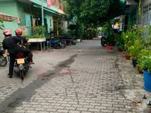 Hình ảnh Bán nhà nhỏ 1 lầu ngay trường tiểu học bình long.