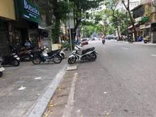 Hình ảnh nhà đẹp siêu hiếm - sát vách VINCOM bà triệu - kinh doanh đỉnh cao.