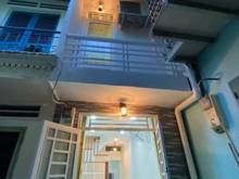 Hình ảnh Bán nhà hẻm 888 Lạc Long Quân 16m2, hxh, p 9 q Tân Bình, chỉ 1 tỷ 700