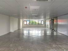 Hình ảnh Cho Thuê Nhà Hòa Bình, Quận Tân Phú, DT: 10x20m, Hầm Trệt 3 Lầu