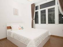 Hình ảnh Chung cư cho thuê tại Đặng Thai Mai_full đồ tiện nghi gần Quảng An