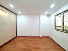 Hình ảnh Bán gấp CH tập thể ĐH Thủy Lợi - 95 Chùa Bộc giá 2.2 tỷ, 62m2, tầng 3.
