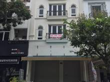 Hình ảnh Thuê nhanh nhà phố 5 lầu có thang máy khu Nam Long, Phú Mỹ Hưng