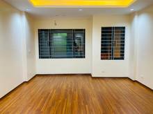 Hình ảnh Bán nhà 156 Lạc Trung, Hai Bà Trưng. DT 52m2x5T , ôtô đỗ cách 30m