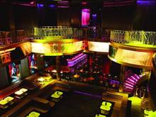 Hình ảnh Bar Quẩy banh Nóc 74-76 Nam Kỳ Khởi Nghĩa,Q1DT:15x40m2 Giá:650Tr/Thang