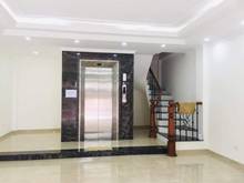 Hình ảnh Cầu Giấy, nhà mới 5 tầng thang máy, lô góc, ô tô tránh nhỉnh 8 tỷ