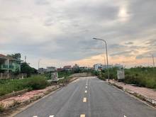Hình ảnh Bán đất đấu giá Cự Khối dãy TT4 2 mặt thoáng vị trí đẹp giá Trang MB66.COM Chính Thức - MB 66 Uy Tín.