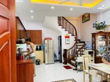 Hình ảnh Nhà ngõ Quỳnh 40m2x5 tầng, 3 gác đỗ, nhà mới đẹp, vừa ở vừa KD online