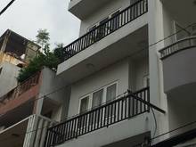 Hình ảnh Bán nhà hẻm nhựa 7m, gần Mặt Tiền Huỳnh Văn Bánh, 4.3x18m nở hậu