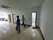Hình ảnh Bán tòa nhà Lạc Long quân, 110m2, 8 tầng, thang máy, ô tô tránh, 33 tỷ