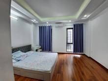 Hình ảnh Bán gấp nhà Mặt ngõ Lĩnh Nam giá 2.1 tỷ, 30m2, gần đường lớn