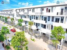 Hình ảnh Nhà phố trung tâm Bến Lức, chỉ 1ty1, mặt tiền nGuyễn văn Tuôi