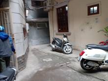 Hình ảnh Bán nhà Nguyễn Thái Học, 30m2, 4 tầng, gần phố, 3,4 tỷ