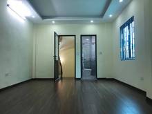 Hình ảnh Bán nhà Lĩnh Nam, 40m2, 5 tầng, lô góc, gần phố, 3,95 tỷ